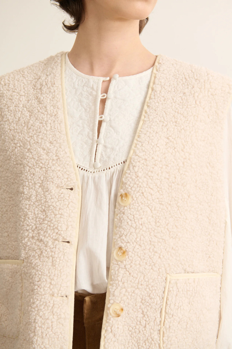 CHALECO BORREGUILLO POLA COLOR CRUDO 2